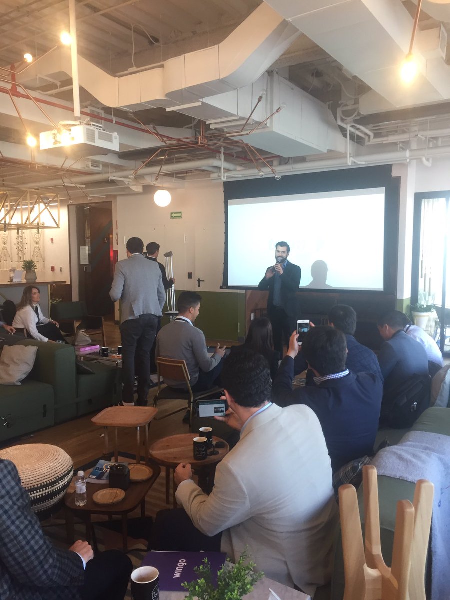 Empieza #SEAL2017 en Ciudad de México con @vincentsperanza MD de @EndeavorMexico <a href="/EndeavorGlobal/">Endeavor Global</a> <a href="/wingo/">Wingo</a>