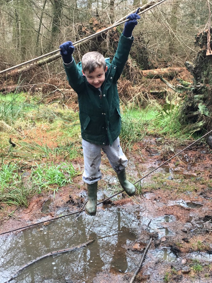 CaldiPrimary's tweet photo. Round 2 of swamp of doom #perfectpurples https://t.co/NK9ycDZQJE