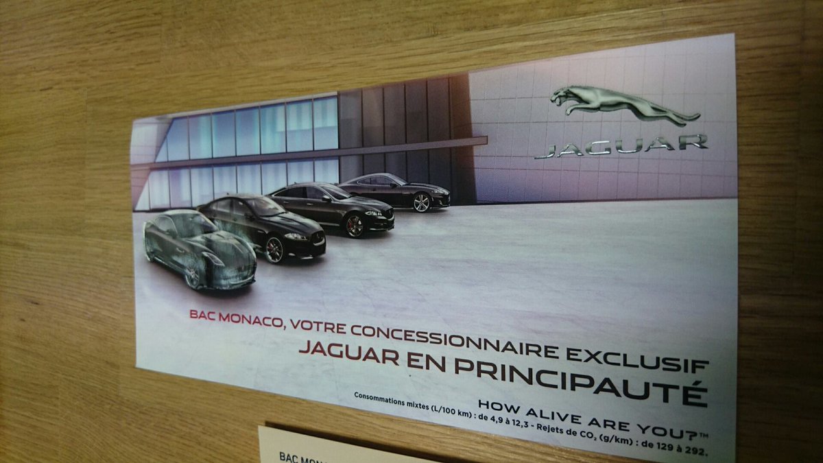 diese171's tweet image. #Vernis #sélectif #3D pour mettre en #relief vos #visuels (ici pour #Jaguar&amp;amp; #Land #Rover)
🌐diese17.com
#impression #astuce #art