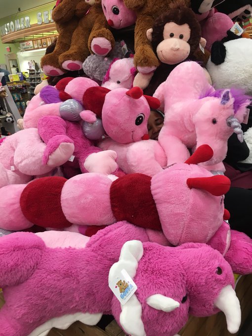 Watch Mamí's leaked NSFW photo on TwXstars