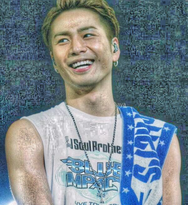 na_24_na's tweet photo. LDH垢作ったからタグする✨

👧:JC2
🌏:Osaka
👑:登坂広臣

#登坂広臣好きな人RT
#LDH好きな人RT 
#LDHfamさんと繋がりたい 
#RTした人全員フォローする https://t.co/2lFGqtvQLI