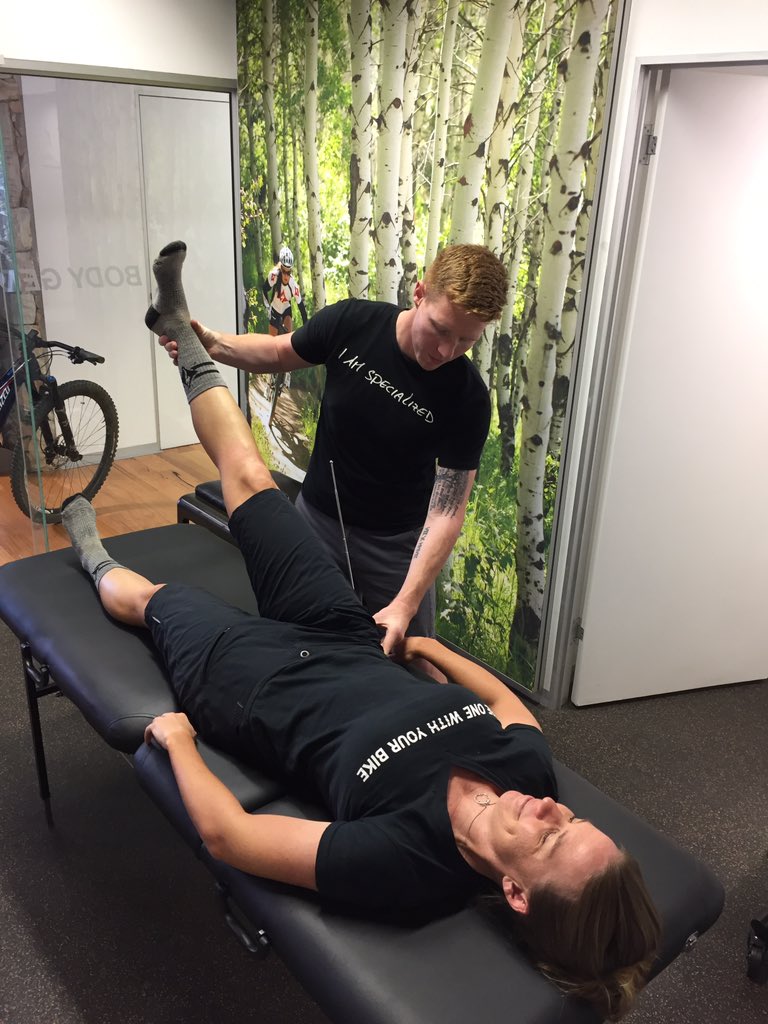 BikingInTheBosh's tweet photo. Full Body Geometry Fit on the state of the art Retül bike. #Beonewithyourbike https://t.co/sOyRLr6jys