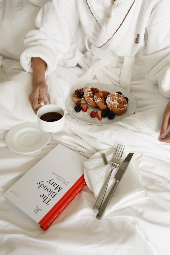 stregishotels's tweet photo. Morning, at your leisure | pc: @BlairEadieBee, @StRegisAspen #StRegisPolo https://t.co/R5eAPRzkdI