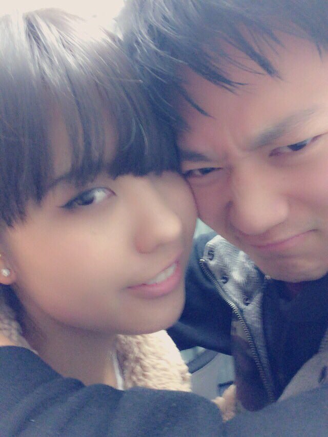 Chexsky_16's tweet photo. 新しいカップル誕生❤️❤️😘😘 https://t.co/Q3lwVmO5OS