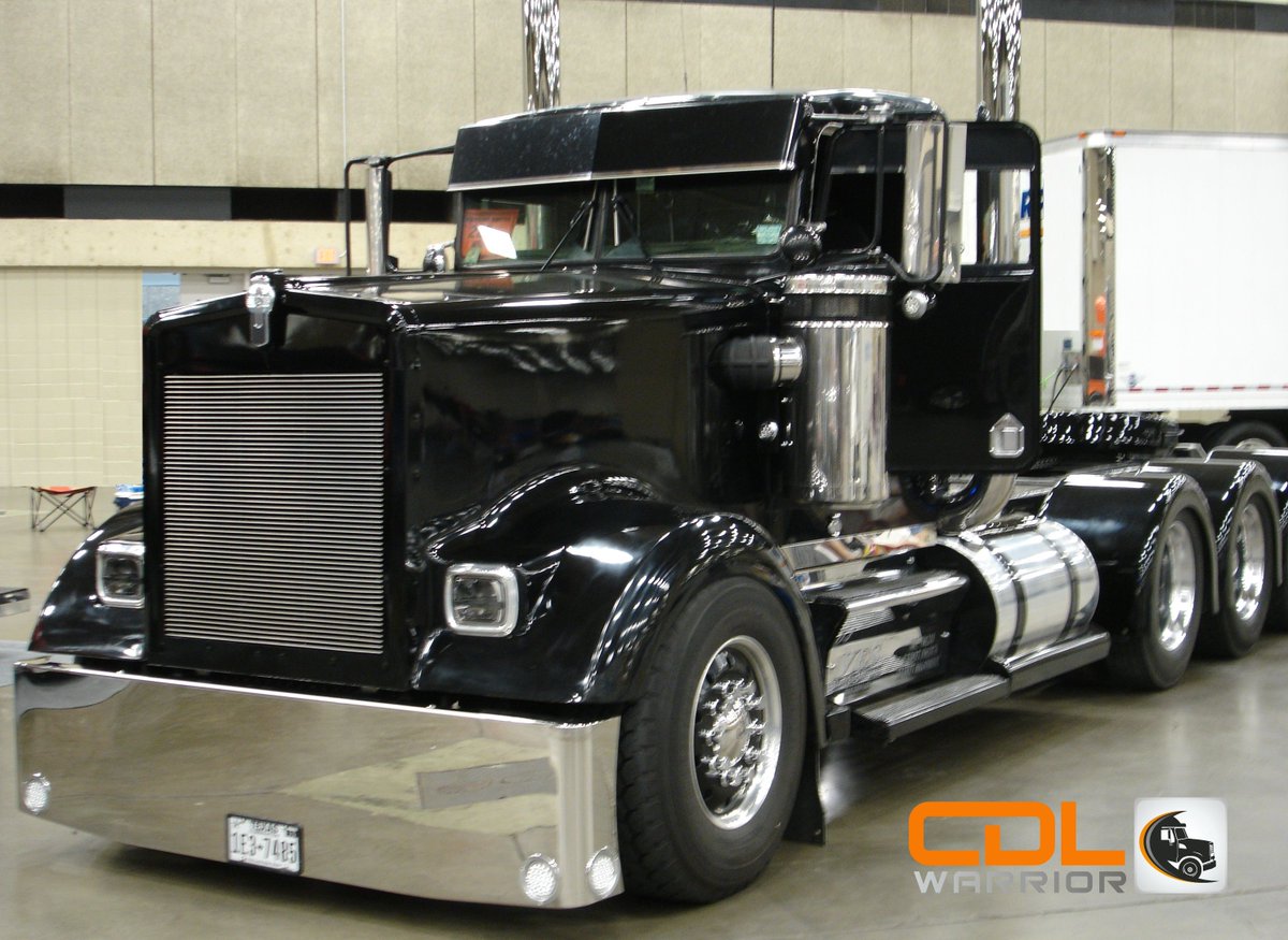 CDLWarrior's tweet photo. Trucking Conditions Index shows some encouraging signs https://t.co/f65hclk0za https://t.co/9YL092vAXU