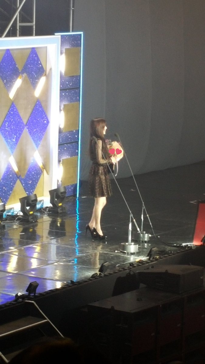 [PIC][19-01-2016]TaeYeon tham dự " 26th High1 Seoul Music Award" vào tối nay C2iKEqgUsAAxPxZ