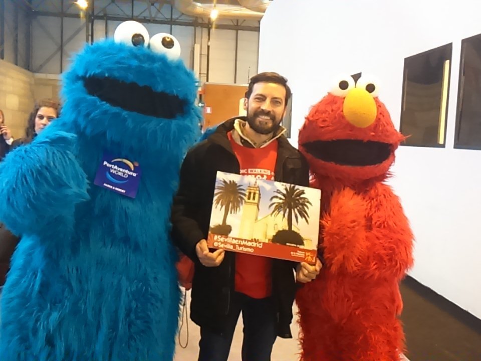 rtvmarchena's tweet photo. #sevillaenmadrid #Marchena y los @TheMuppets de @Portaventura_ES  @TurismoMarchena @paseoxmarchena @radiomarchena https://t.co/RcOq4jkurQ