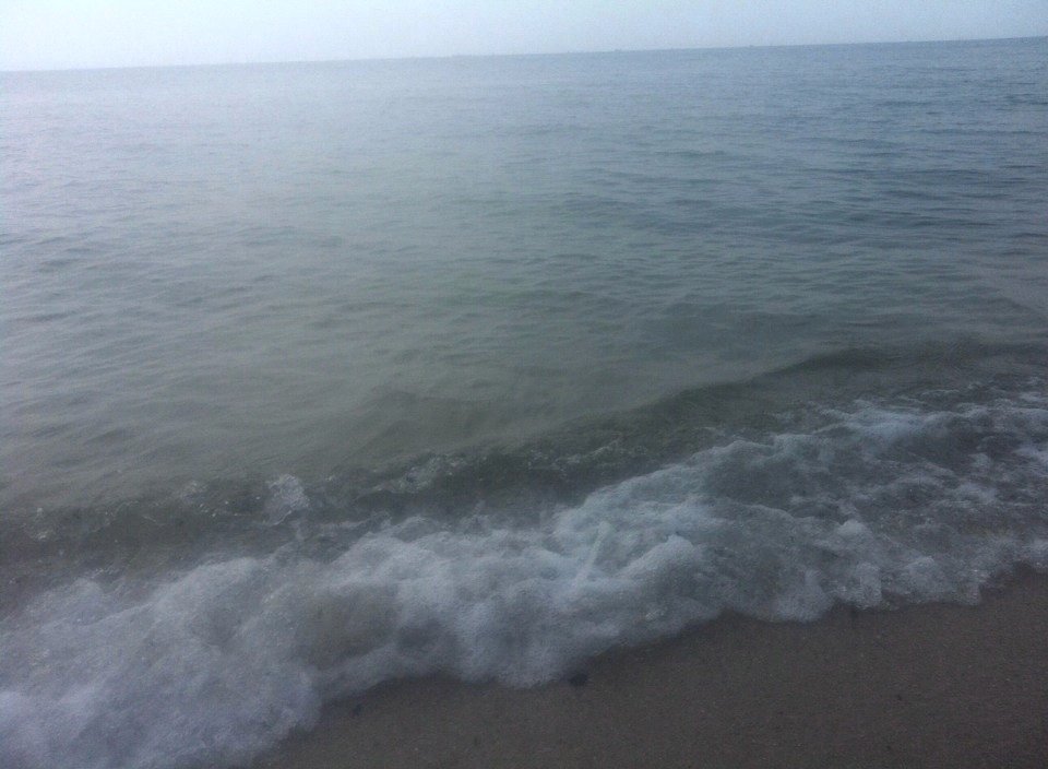 oln1997's tweet photo. So happy 
#Bangsaenbeach
#chonburi 
#Thailandtravel
#beautifulthailand https://t.co/14T2YxKxs2