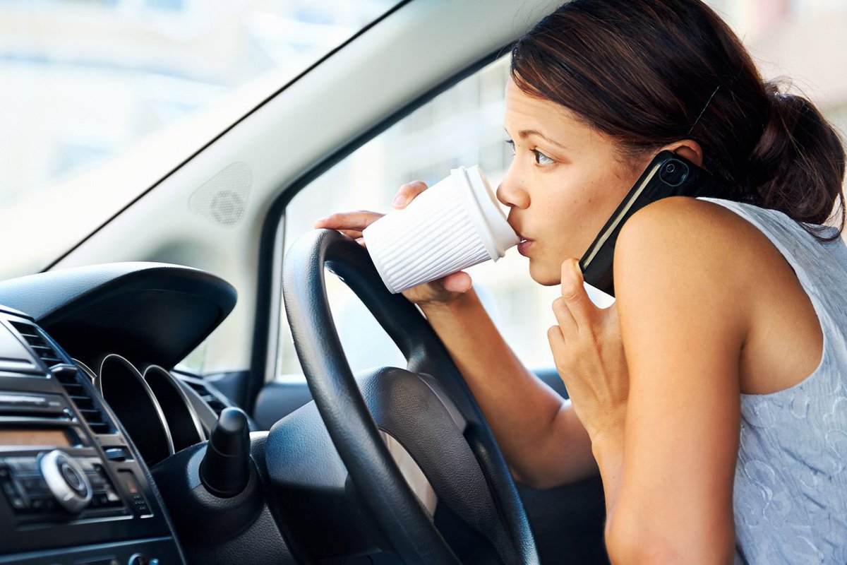 SaferDriverCert's tweet photo. International research shows that up to 30% of all fatal collisions involve driver distraction. #eyesontheroad #driverdistraction https://t.co/zssjI1L725