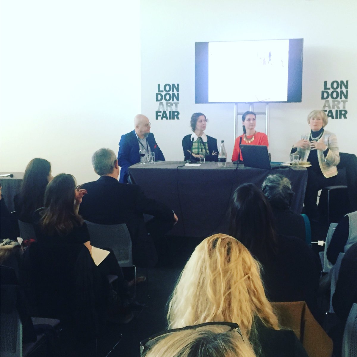 kallawaylive's tweet photo. How do art collectors work w public galleries so artworks can reach a wider public? w/ @georginaadam @IngramColl #ValeriaNapoleone #TimSayer https://t.co/x3PNQ0PDWh