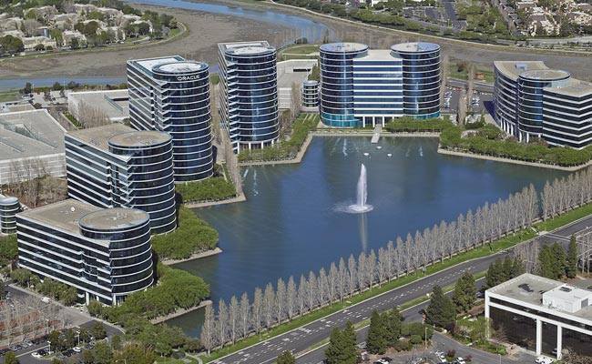 Oracle buys <a href="/apiaryio/">Apiary</a>. Creates most completeAPI Integration Cloud, adding leading API design and governance solution oracle.com/apiary