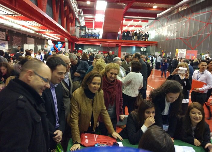 Se celebra en Teruel la IV Feria Aragonesa de Empresa Simulada - ecodeteruel.tv/se-celebra-en-…