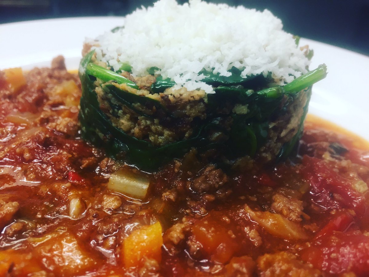The recipe is on my face book     jeff the chef  Twice cooked Cauliflower with baby spinach and pecorino. Served with Bolognese sauce
