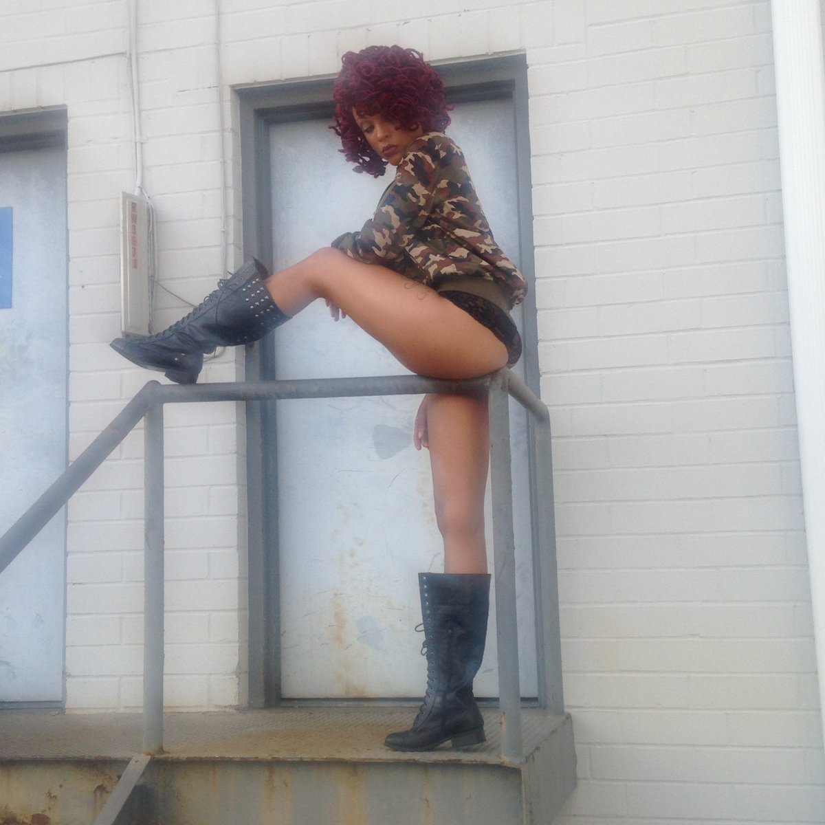 LRanecJ's tweet photo. #WorldsFinestMagazineShoot #Atlanta #LashaylaRanéc https://t.co/hlgsFUSkyX