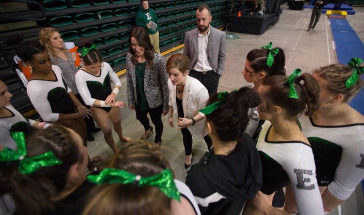 Everyone wish our Head Coach Sarah Brown ( a Happy Birthday today!! We you Sarah! 