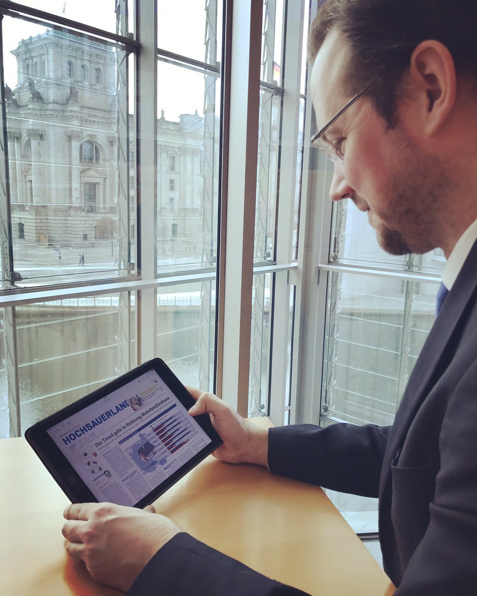 Auch im Deutschen Bundestag hat man mal eine ruhige Minute... #sauerland #bundestag #timeout @MehralsnurWP <a href="/DasSauerland/">Sauerland</a> <a href="/WPArnsberg/">Westfalenpost AR/SU</a>