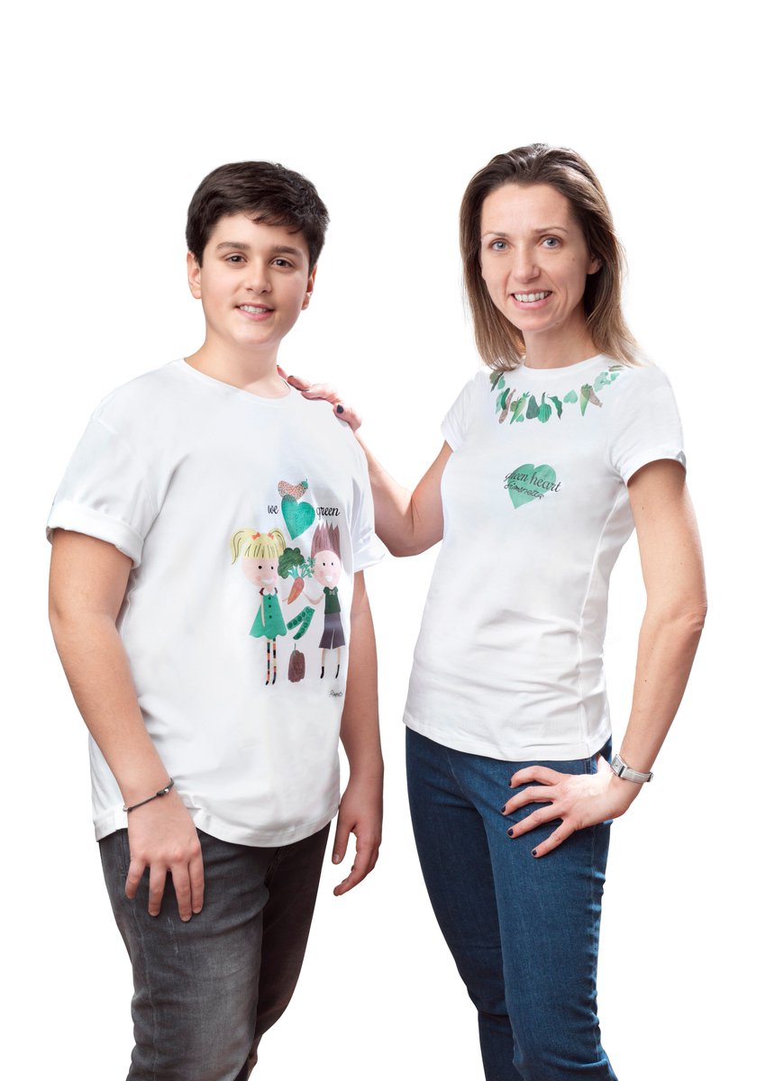 Al @Pitti_Immagine ##SimonettaFriends #SimonettaGreenHeart per #AnticitoOnlus
#NonVoglioVedereVerde #NicolettaRomanoff <a href="/VVezzali/">Valentina Vezzali</a>