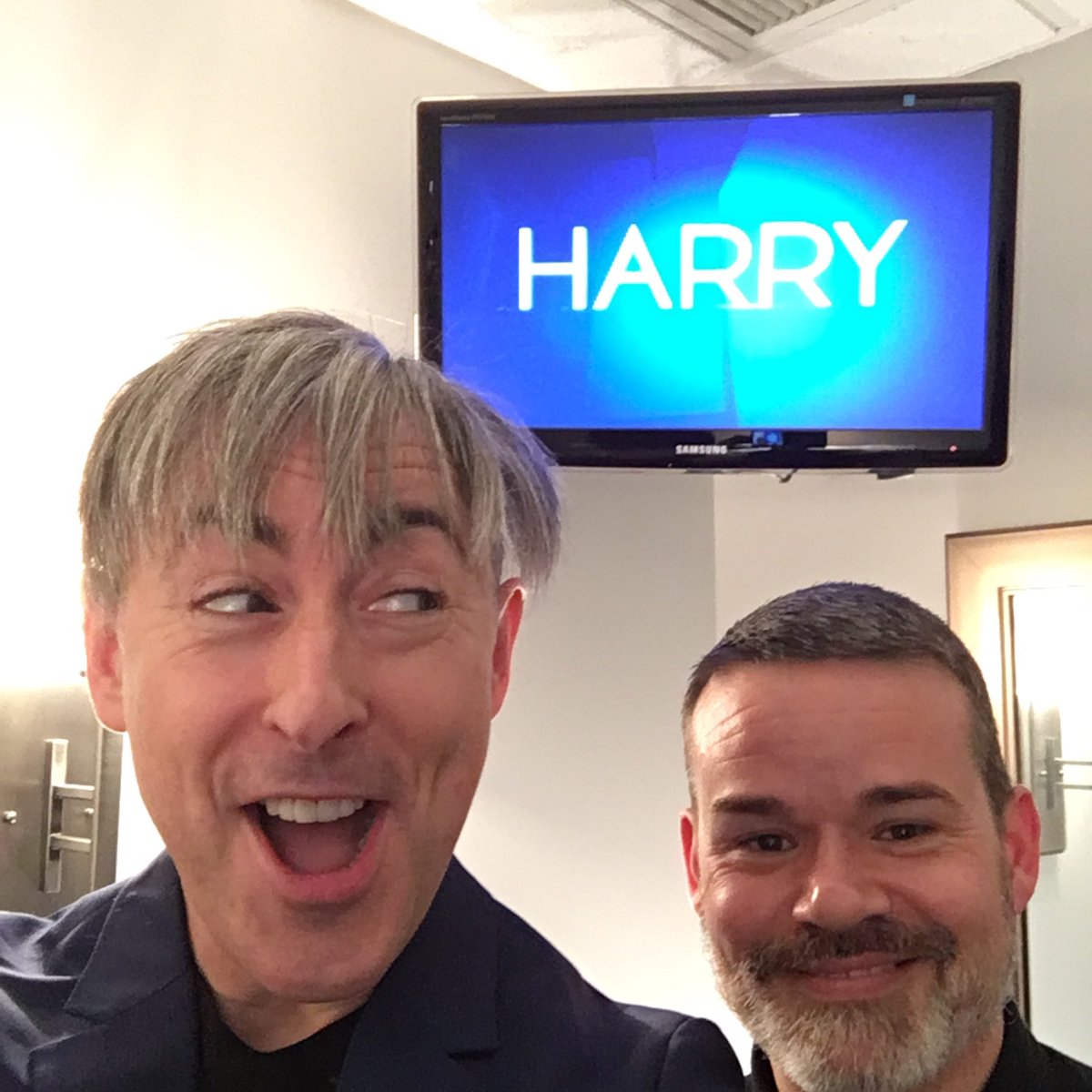 mmorenonyc's tweet photo. A cheeky afternoon with my Favorite Fellow, #alancumming! https://t.co/5k0nfppLqf
