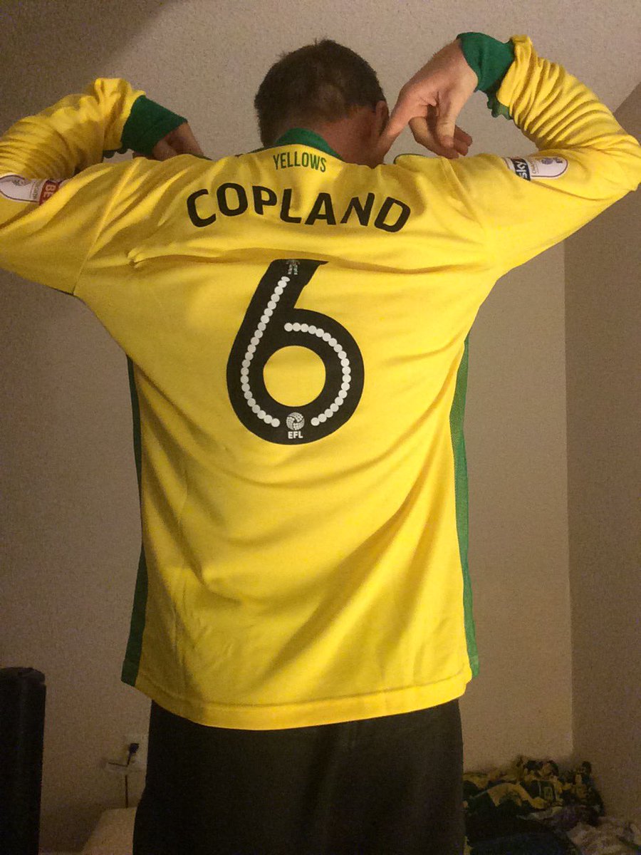 CACanaries's tweet photo. 💛💚🤘 https://t.co/3BL1B5zhRL