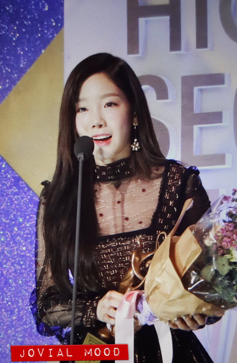 [PIC][19-01-2016]TaeYeon tham dự " 26th High1 Seoul Music Award" vào tối nay C2il3OiVIAEK9C9