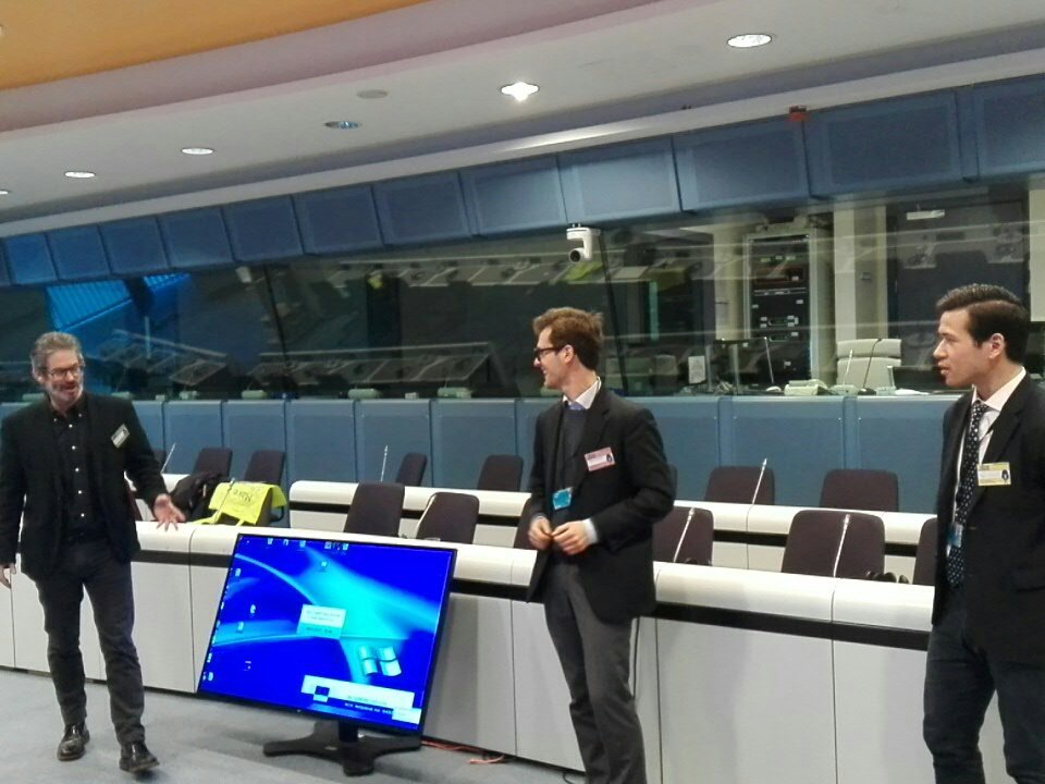 EUJobFairO16's tweet photo. Improving public speech skills with @Toastmasters international: get the sense of what you want to say! #EUJobFair https://t.co/VS9CSTOk2y