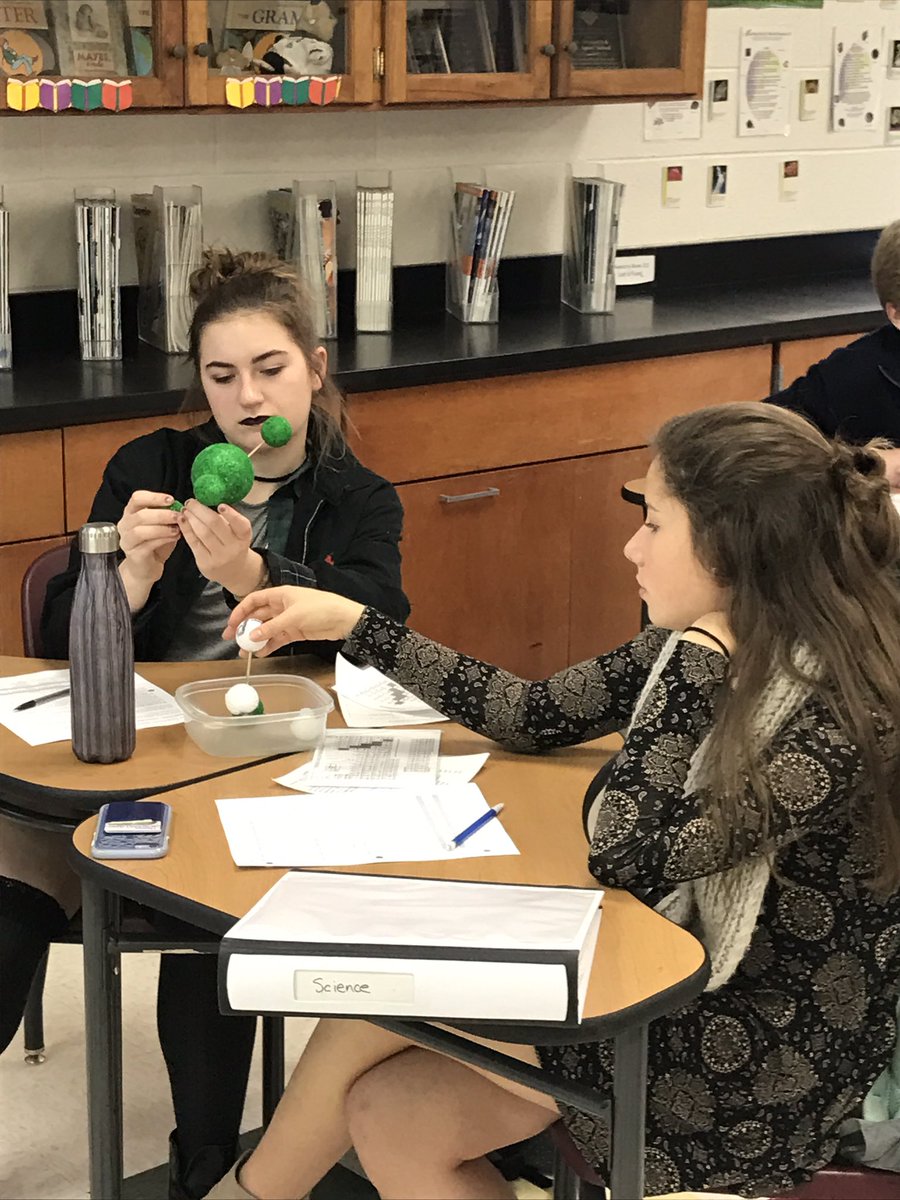 MsFusinaChem's tweet photo. Using styrofoam balls to build VSEPR models to visibly and tangibly see the shapes #TangibleScience #SaintsLearn https://t.co/86nnhmAbfP
