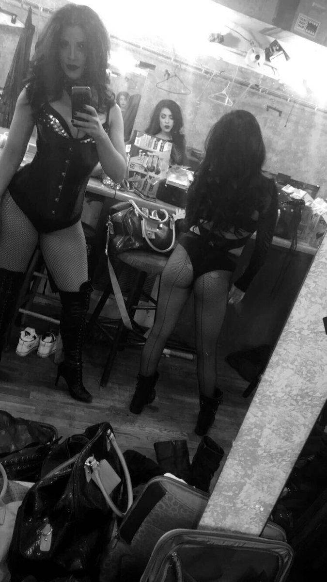 RealEvaSteele's tweet photo. Werk. #professionaldancer #cherrybombs #darlingsofrocknroll #videoshoot #atlanta #corsetlife https://t.co/nQRcEinfne