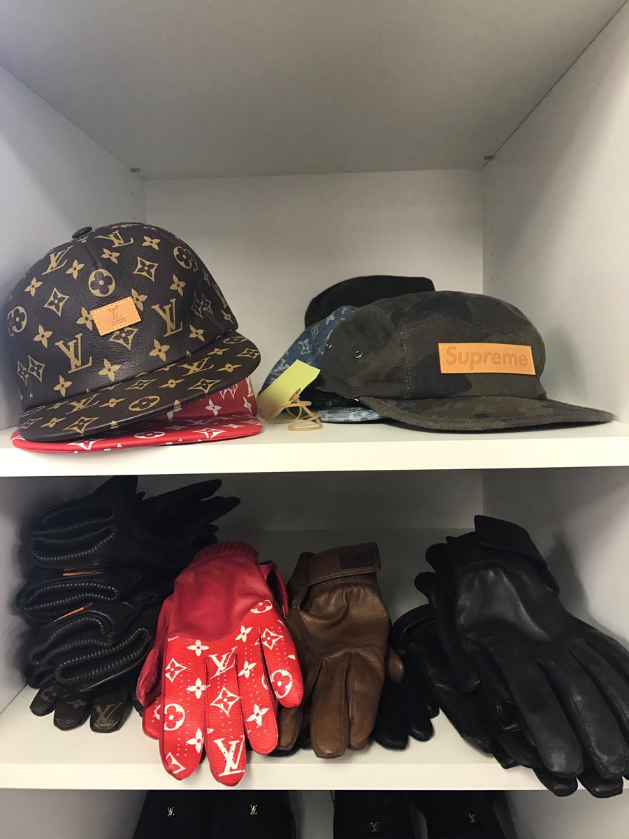 GQ Style в X: „Yes, there will be Supreme x Louis Vuitton caps.   / X