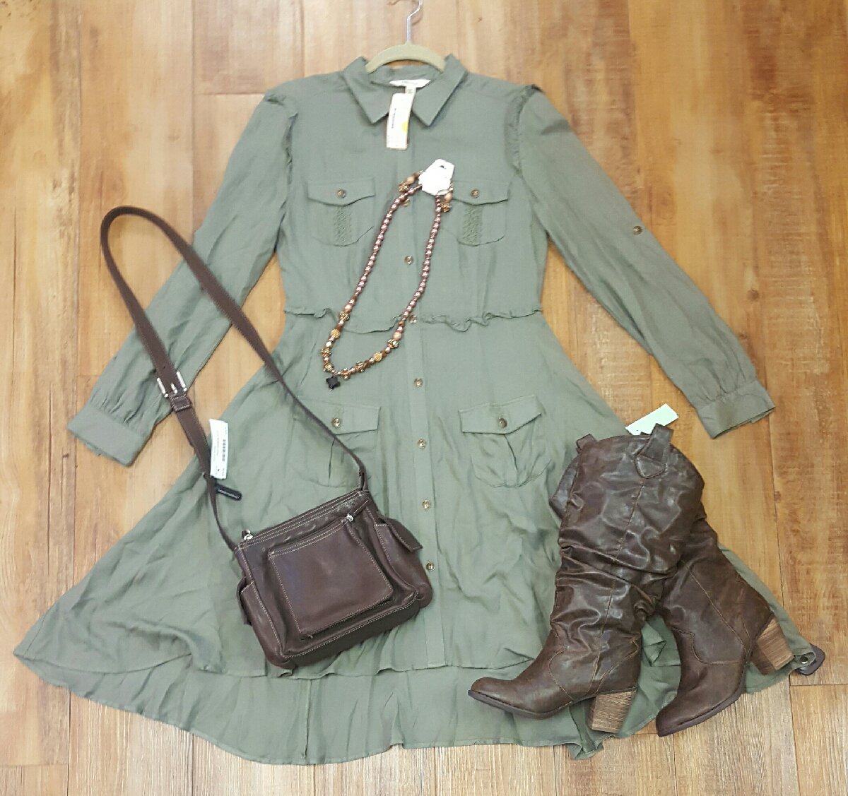 SelectiveSecond's tweet photo. New Arrivals + New Markdowns https://t.co/1qspPEs9OJ https://t.co/V0Zj4BpkAO