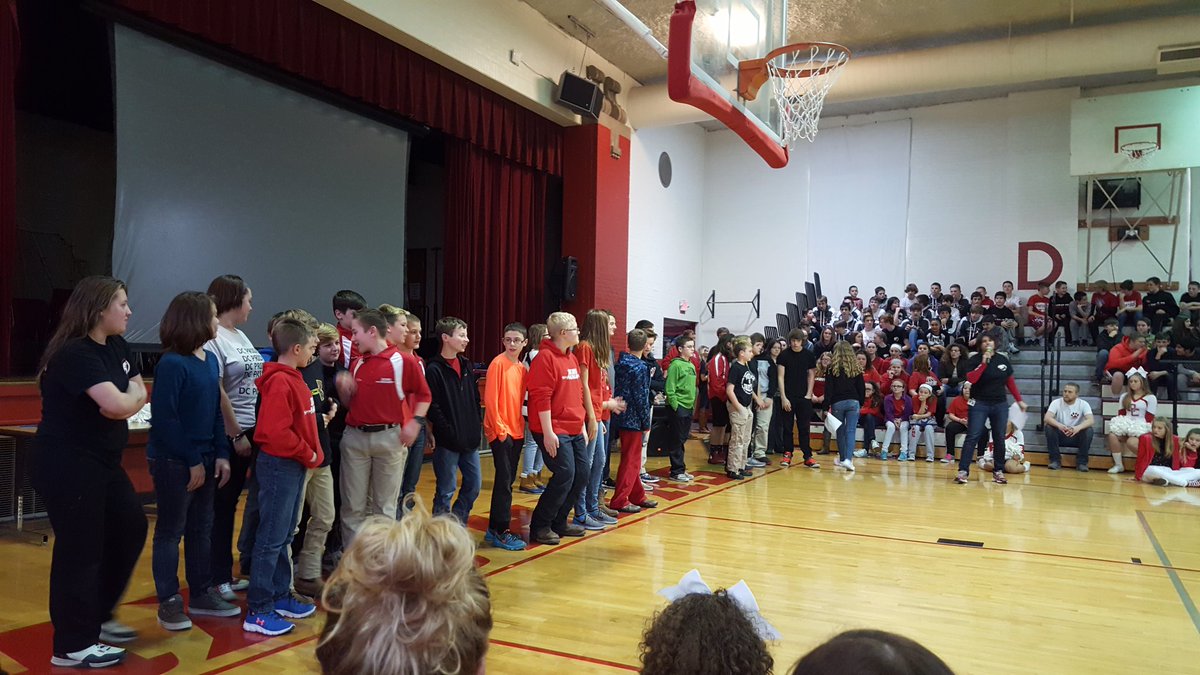 dcmsalln's tweet photo. High School athletes! #dcmsalln https://t.co/Ov5vEAK6v0