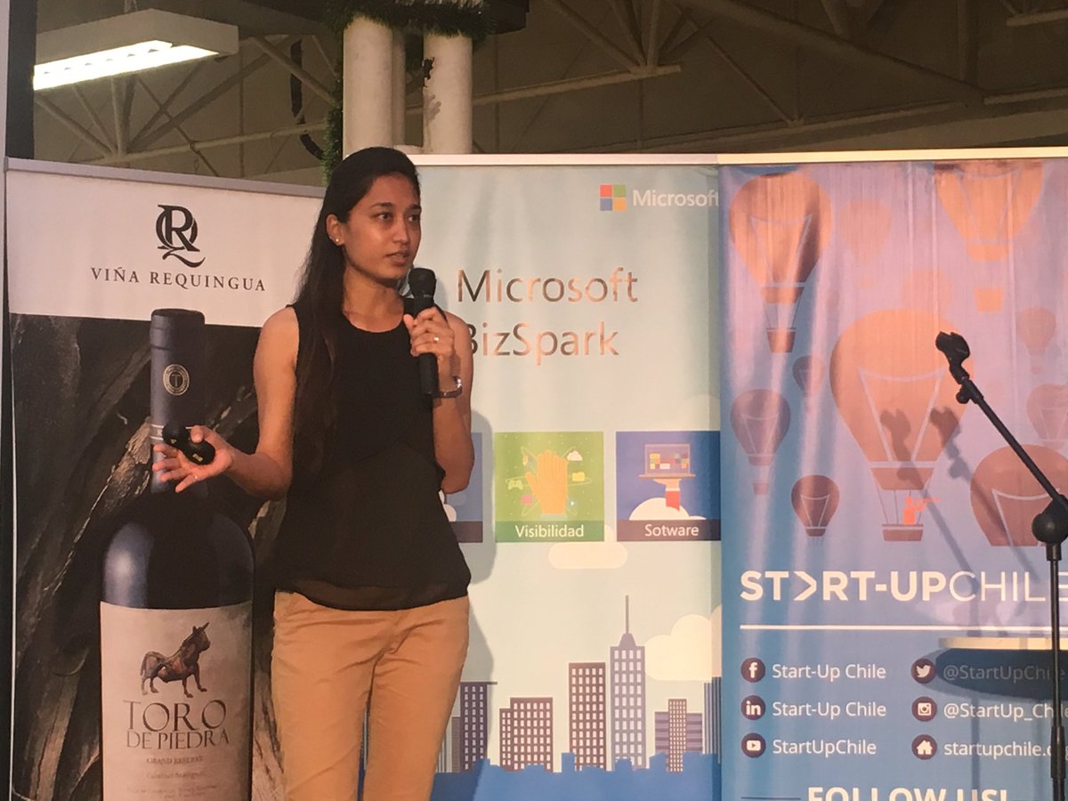 startupchile's tweet photo. Get ready for the next pitch by #CourseNinja with Ankita Pegu #startup #PichFinale https://t.co/NbZsjMZYYI