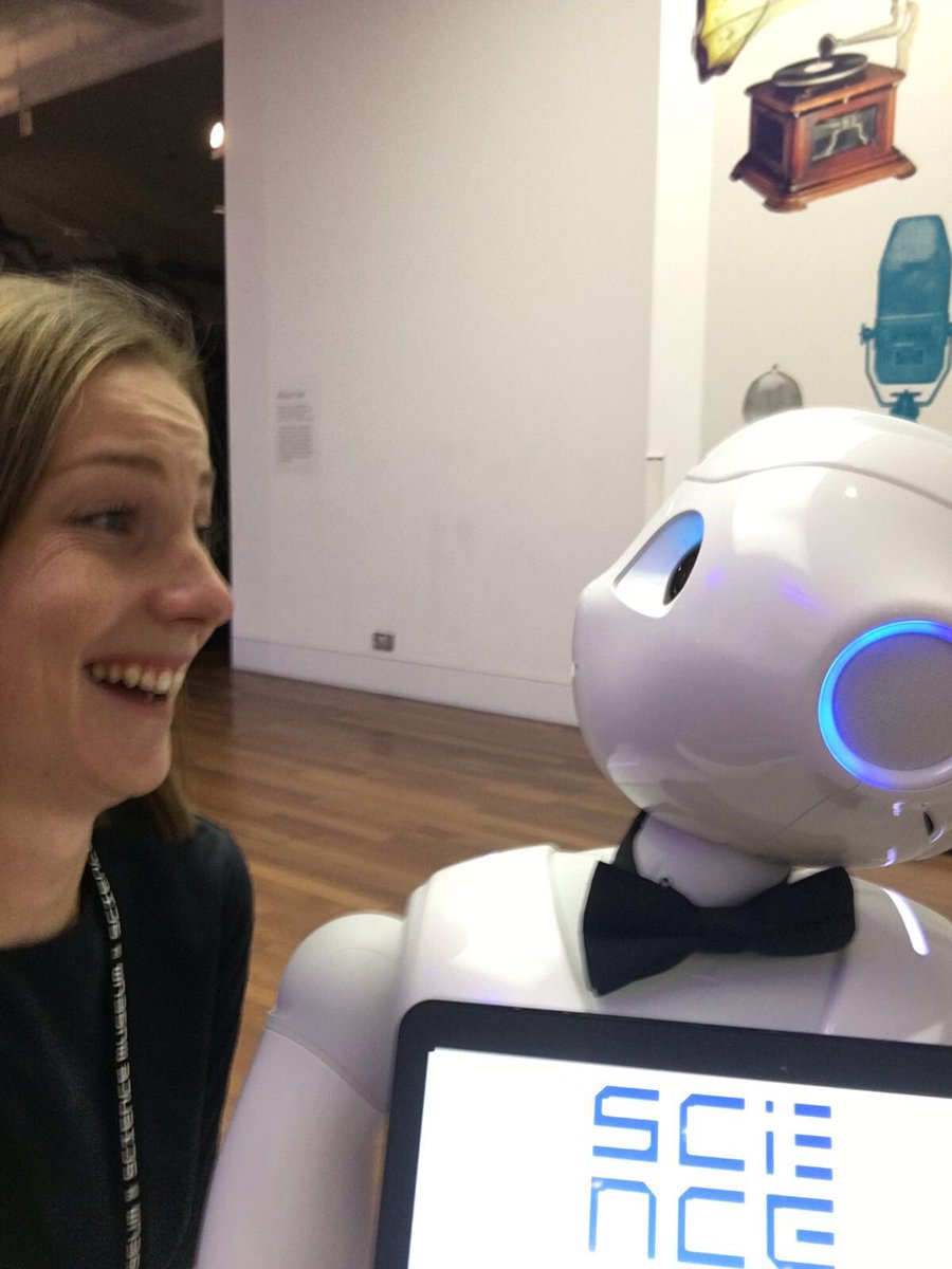 SCM_Events's tweet photo. Some amazing #robots from @RobotsLondon are saying hello! #ReDiscoverScienceMuseum #LookWhatIDiscovered https://t.co/daWdflOg0Y