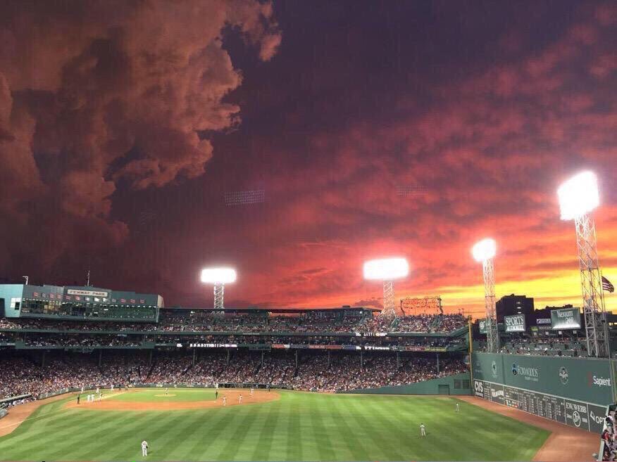 BasebaIIPosts tweet picture