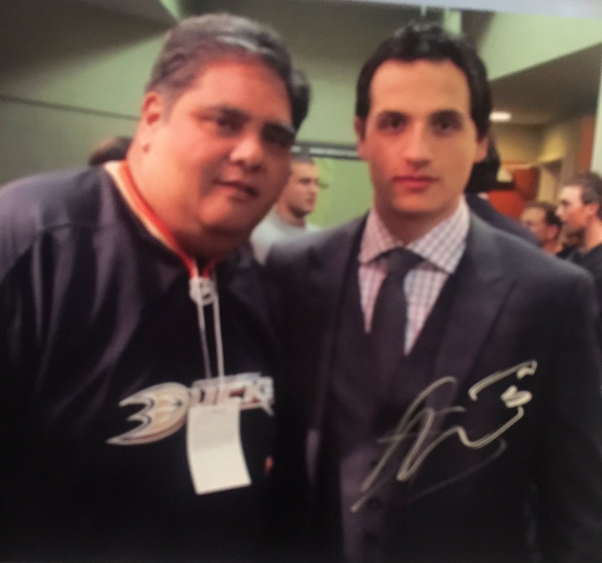 DuaneAAA's tweet photo. #ThrowbackThursday 2012 after the Ducks last game of the season with @GeorgeParros #SakuKoivu #NiklasHagman &amp; #LucaSibsa #FormerDucks https://t.co/LkxZqKhkqB