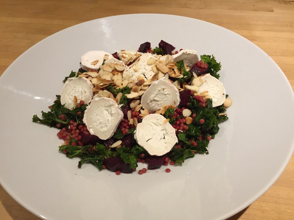 Warm Winter Beetroot and Goats cheese Salad hamptoncookery.wordpress.com/2017/01/19/war…