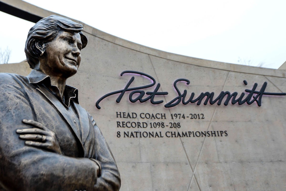 Pat Summitt tweet media