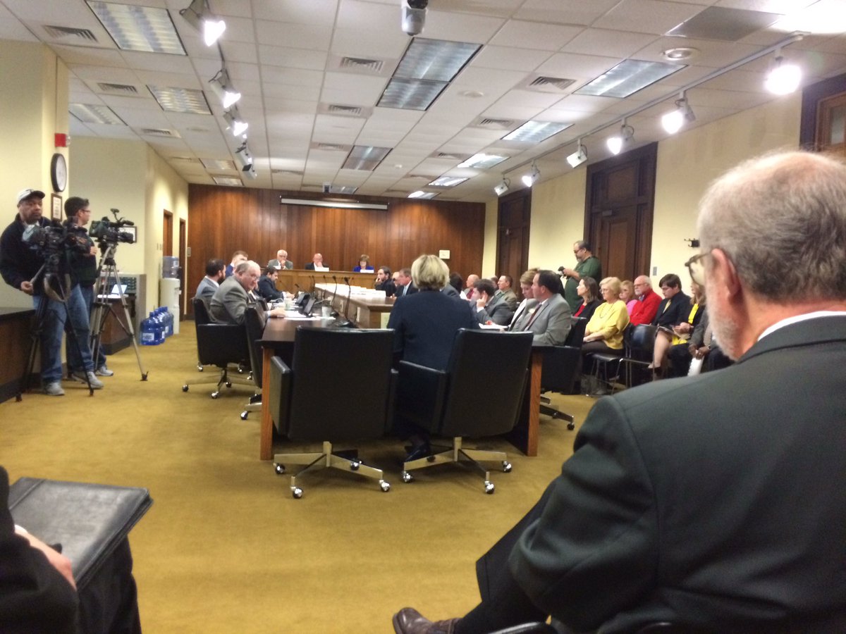 PPGreatPlainsAR's tweet image. #HB1032 substitutes politicians opinions for medical dr's evidence-based  judgments. - @TeamLeigh38