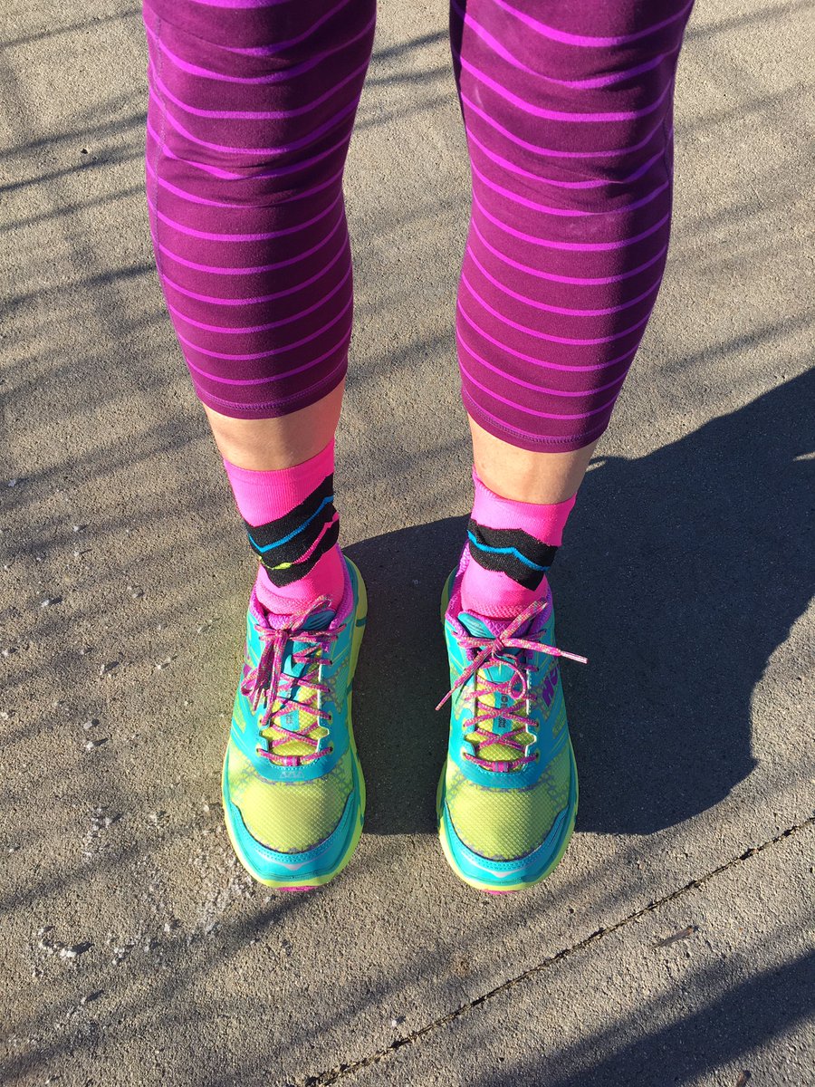 mtnbikechic's tweet photo. New @HOKAONEONE very exciting. #loveatfirstrun #halluxlimitus @hbstache #running https://t.co/zKToj2w88S