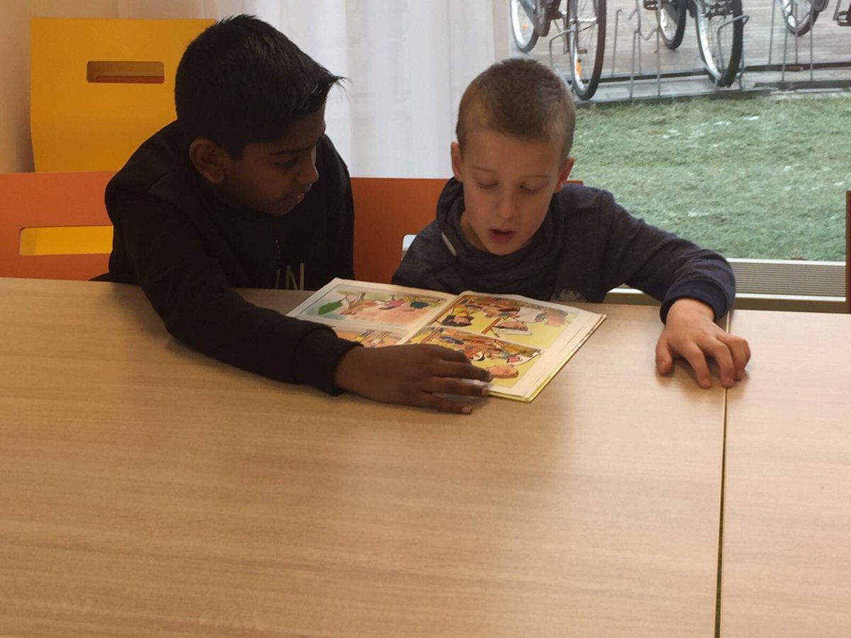 DeDiamant's tweet photo. #Tutorlezen #PGO #lezen #samen https://t.co/Pmy0lmw4G8