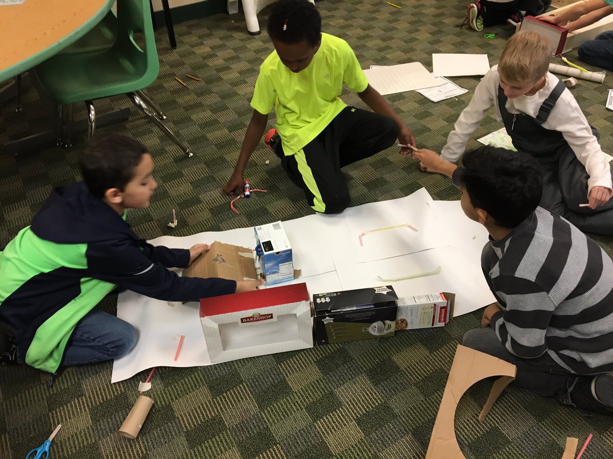 MsWoldsClass's tweet image. Designing our 3rd grade mini golf course! #SLPPantherProud