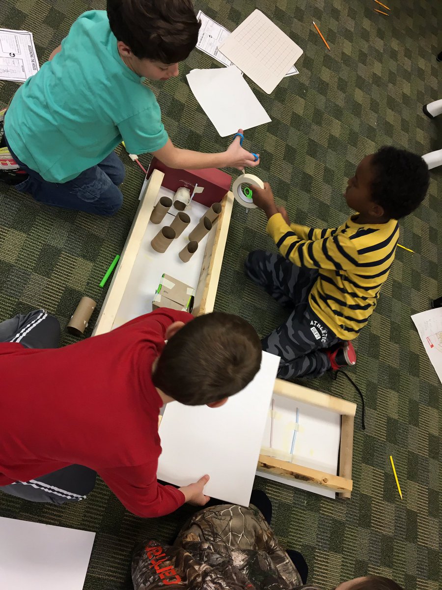 MsWoldsClass's tweet image. Designing our 3rd grade mini golf course! #SLPPantherProud