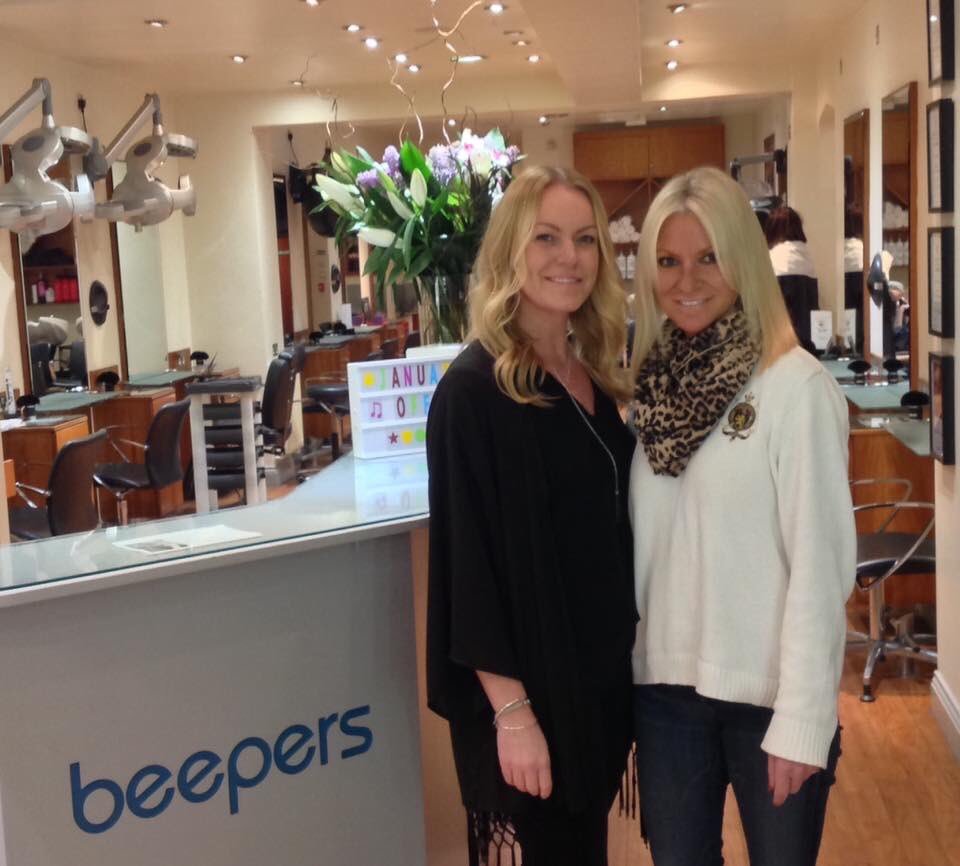 @beepershair <a href="/sweenierowe/">esther sweenie-rowe</a> <a href="/racoonintl/">Racoon International</a> thank you for my fab hair extensions &amp; styling xx