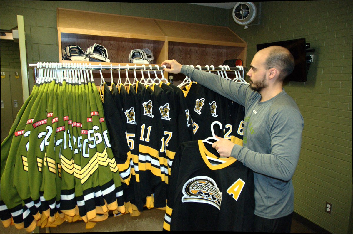 Equipment manager James Borrelli is getting ready for the Centennials alumni game tonight at 7. Are YOU ready? #CentsNight