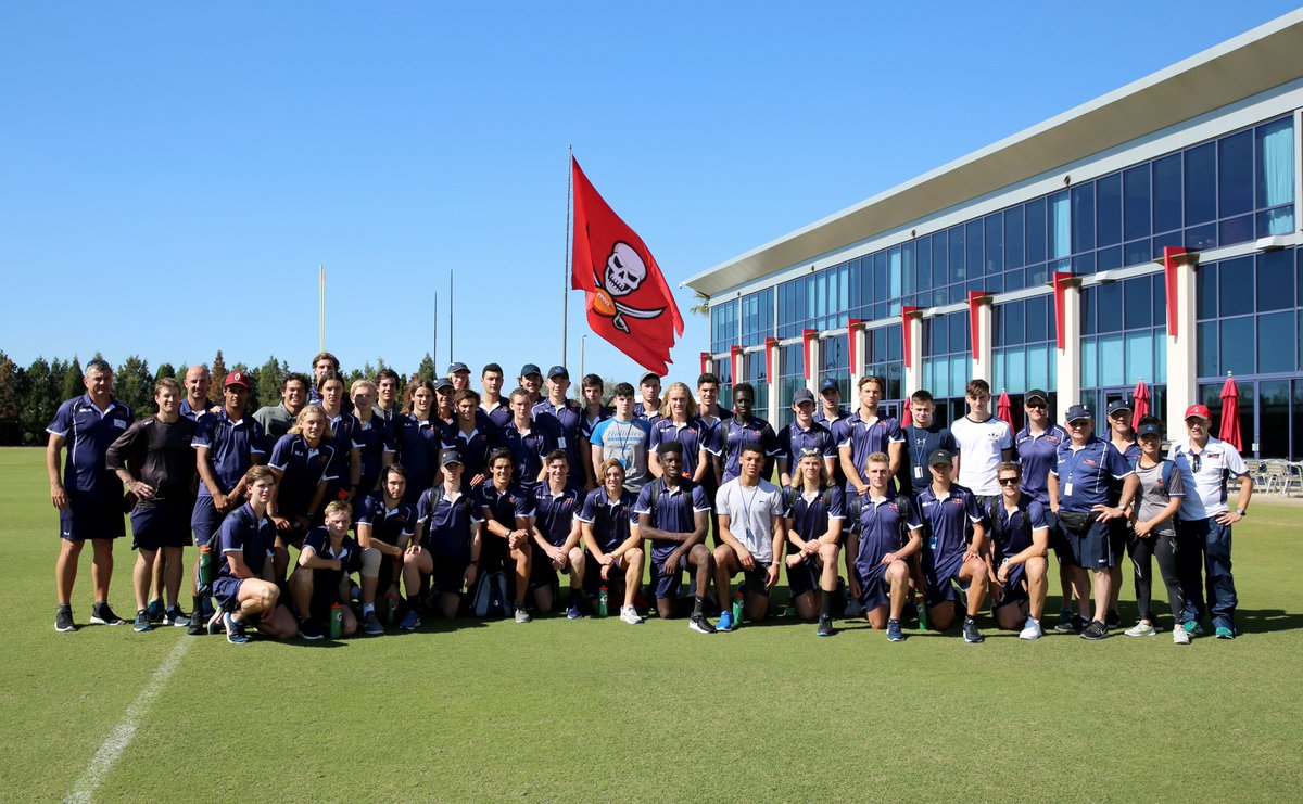 Thank you to our friends at the Australian Football League for stopping by One Buc! https://t.co/KW6eYs8GkE