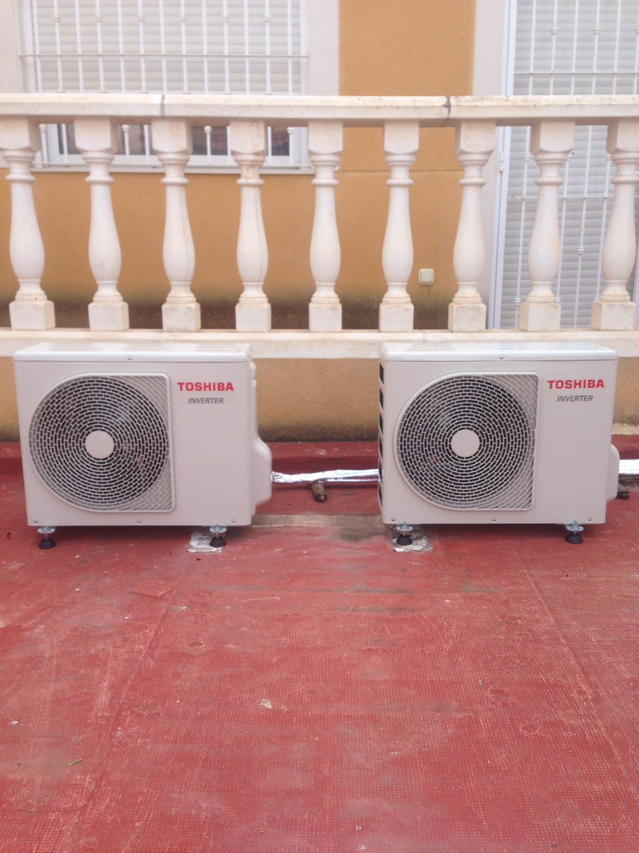 serviclima_'s tweet photo. Instalación de dos equipos,nos gusta mucho #Toshiba de siempre.
@Toshibizate #Alicante https://t.co/gIr0yyvWRZ