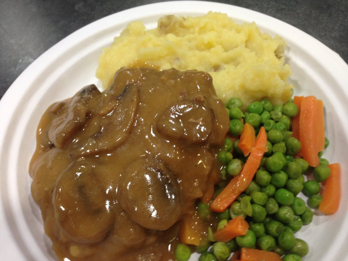 CraigRosekrans's tweet photo. Salisbury steak with mushroom gravy #BeatsbyFlik for lunch today @FlikISDining https://t.co/W8mxgIUNiN