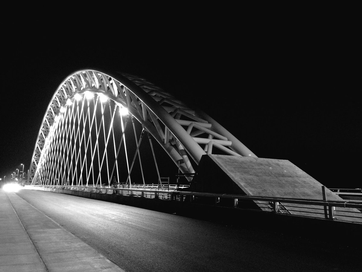 nataliefinStC's tweet photo. Last night #walkstc #burgoynebridge @NiagaraRegion #stcatharines #ourhomestc #downtownstcatharines https://t.co/hmO803rw2m
