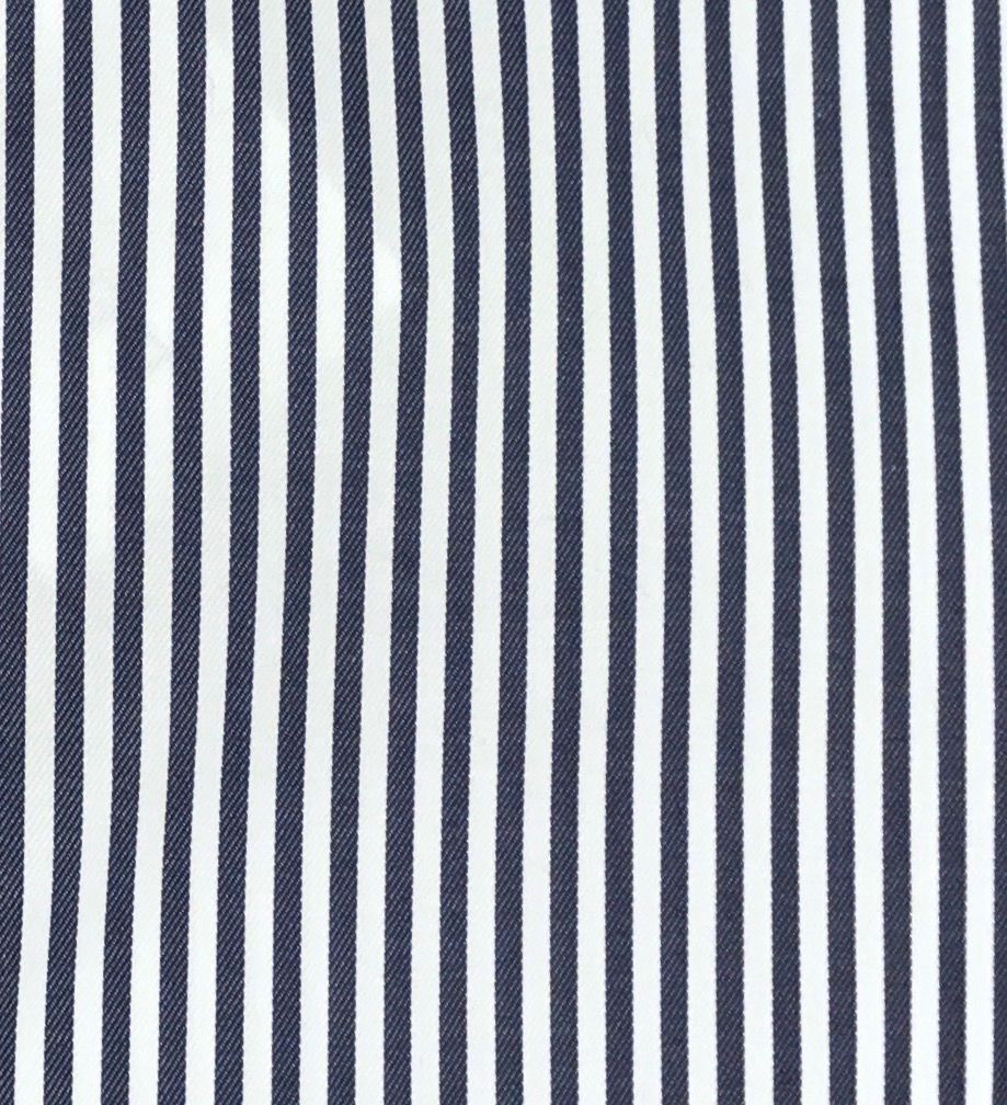 Thursday’s print 

#BenchCorner #stripes
