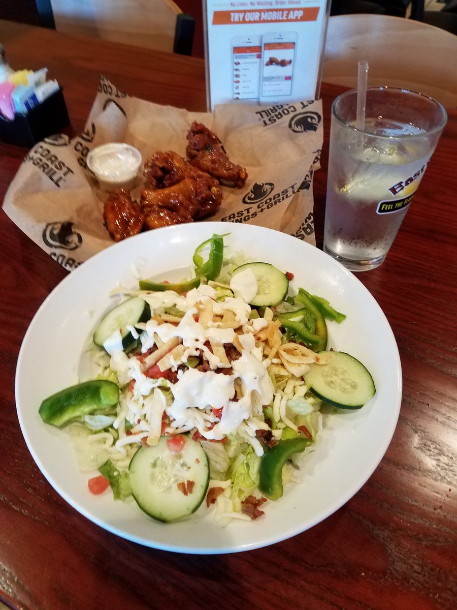 GreasecycleLLC's tweet photo. Getting ready to dive into wings at our new partner East Coast Wings in Wake Forest. #greasecycle family #greenandlocal https://t.co/n6m7irQnUP
