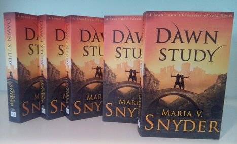 HQYoungAdult's tweet photo. #DawnStudy is ALMOST HERE but there's still time to #win yourself a copy! RT &amp; follow for a chance to bag one of five! #YALit #Giveaway https://t.co/gnUayeZ6iw